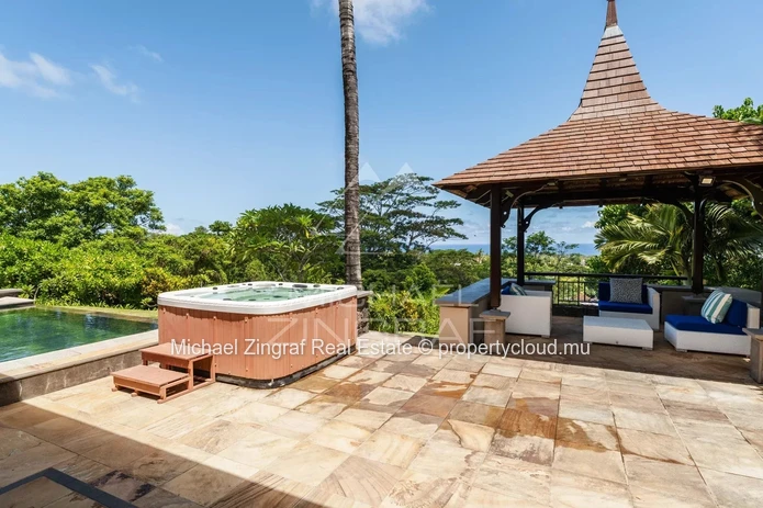 Exceptional Ocean View Villa in Valriche