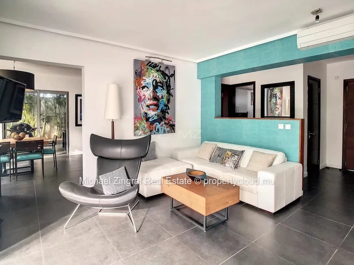 Villa for Rent with Sea Access – Pointe aux Canonniers