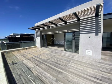 Penthouse de 3 Chambres