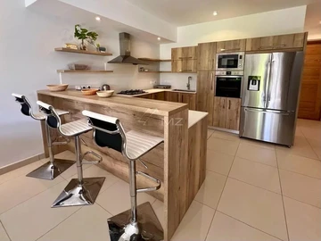 Townhouse, Duplex de 3 Chambres