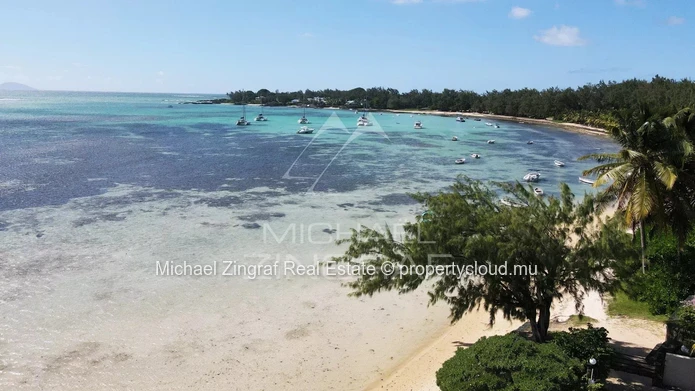 Duplex pieds dans l'eau à Cap Malheureux