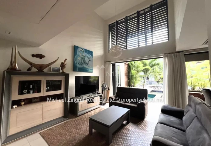 3 bedrooms Duplex at La Balise Marina with Private jetty