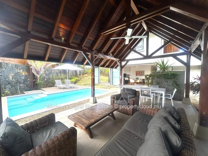3 bedrooms villa near the beach - Black River