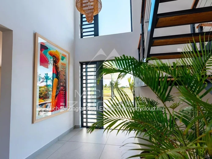 Villa moderne avec Vue sur le Golf