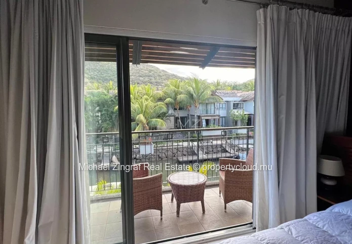 3 bedrooms Duplex at La Balise Marina with Private jetty
