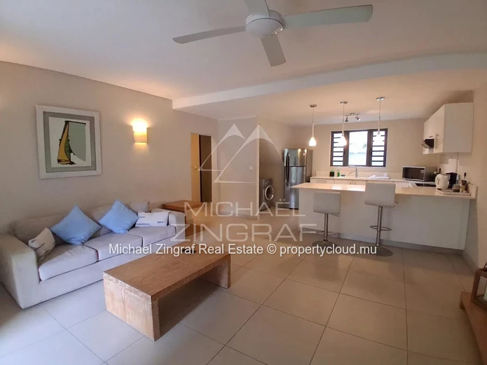 1-Bedroom Duplex with Direct Beach Access – Pereybere