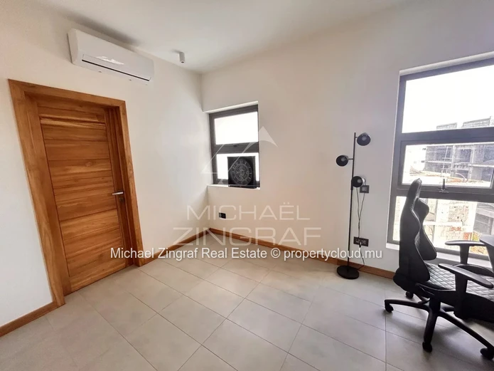 3 bedrooms Penthouse in Pereybere with stunning views