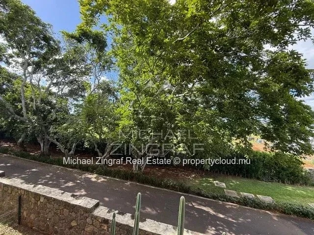 Mauritius – New 3-bedroom en-suite apartment – Belle Vue