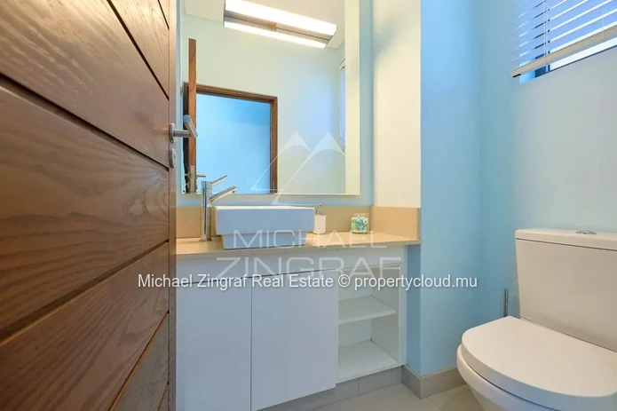 À vendre – Appartement 3 chambres en suite dans une résidence sécurisée à Bain Boeuf