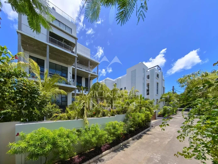 3-Bedroom En Suite Duplex in Pointe aux Canonniers