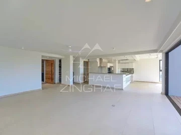 Townhouse, Duplex de 3 Chambres