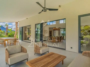 5 Bedroom Villa