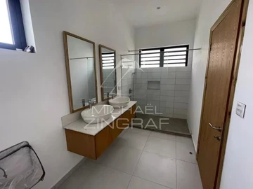 Villa de 4 Chambres