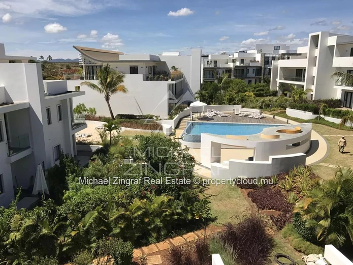 Coastal Elegance and Sea Views in an Exclusive Living Environment