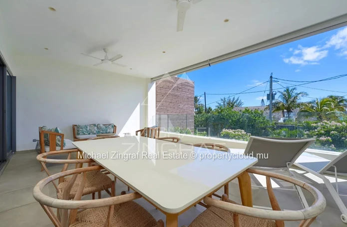 Appartement 3 chambres dans une résidence sécurisée à Pointe aux Canonniers