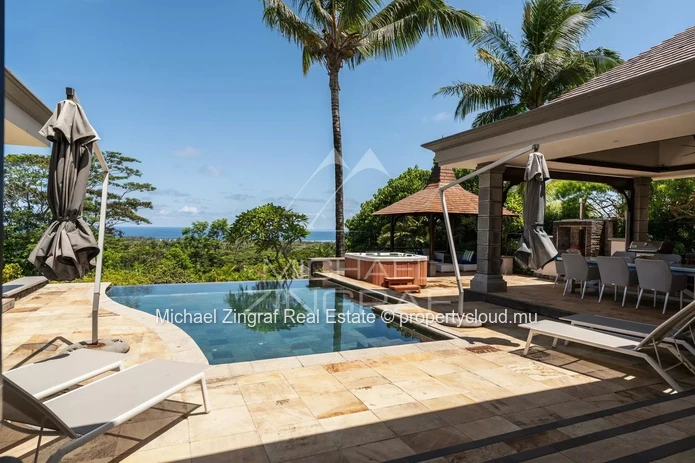 Exceptional Ocean View Villa in Valriche