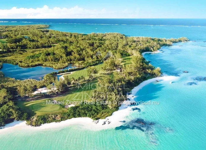 Villa contemporaine avec vue panoramique sur le golf