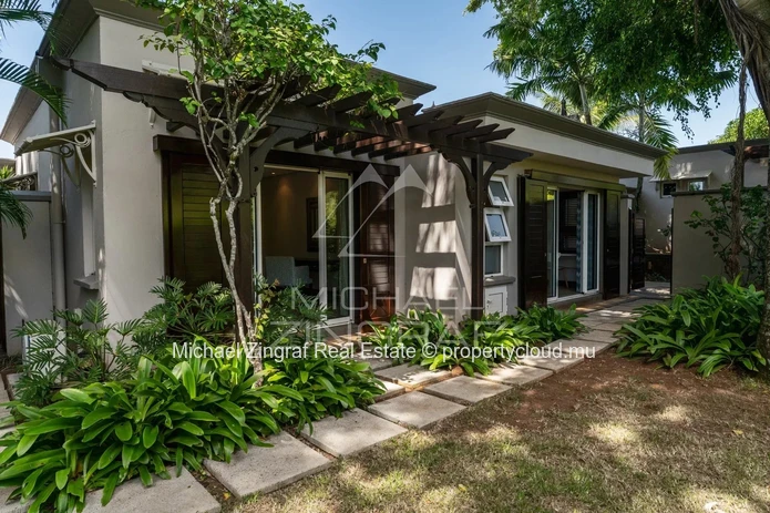 Exceptional Ocean View Villa in Valriche