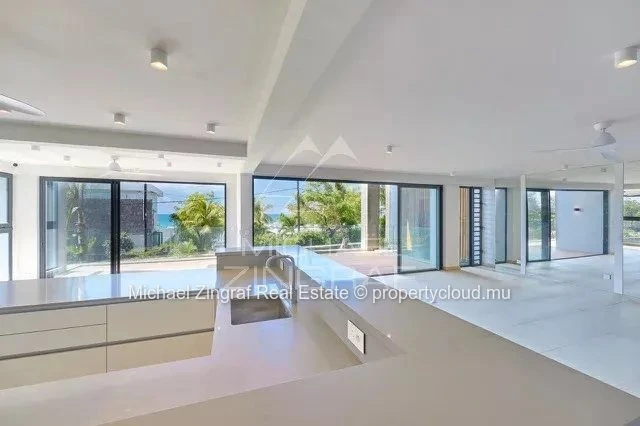 Duplex d’Exception à Pointe aux Canonniers