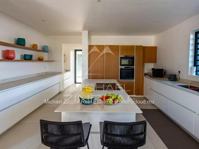 Villa moderne avec Vue sur le Golf