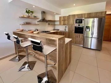 Townhouse, Duplex de 3 Chambres