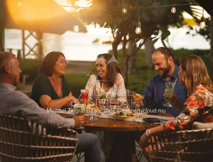 Vivre entre nature et lagon – Duplex d’exception à Pointe d’Esny Le Village