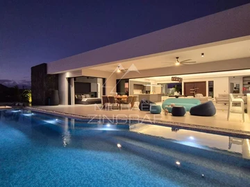 Villa de 4 Chambres