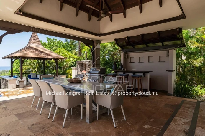 Exceptional Ocean View Villa in Valriche