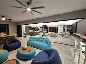 Villa de 4 Chambres