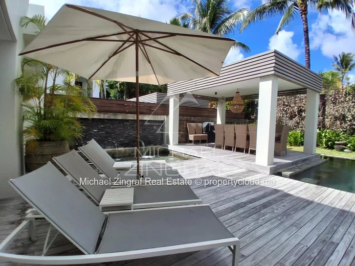 Magnifique villa avec accès plage privée – Un bien d’exception à Grand Baie