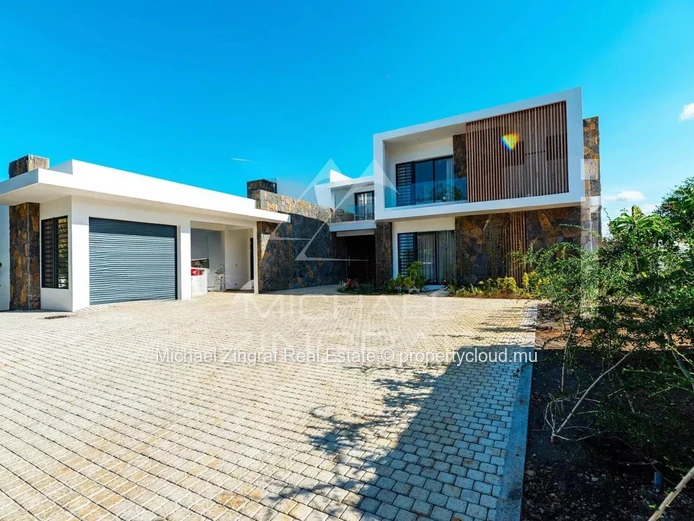 Villa moderne avec Vue sur le Golf