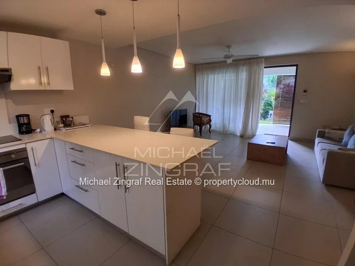 1-Bedroom Duplex with Direct Beach Access – Pereybere
