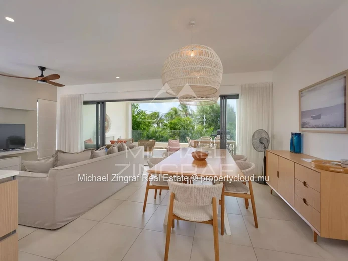 Élégant Appartement de 3 Chambres dans une Résidence Sécurisée à Pointe aux Canonniers