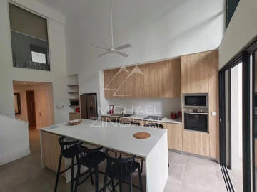 Townhouse, Duplex de 3 Chambres