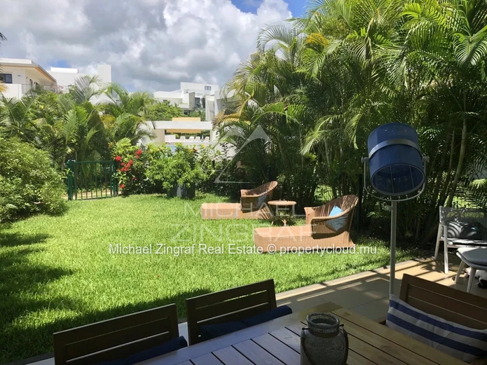 Coastal Elegance and Sea Views in an Exclusive Living Environment