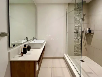 Townhouse, Duplex de 3 Chambres