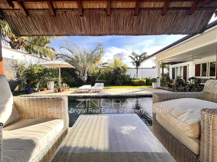 Villa située dans une résidence sécurisée à Grand Baie