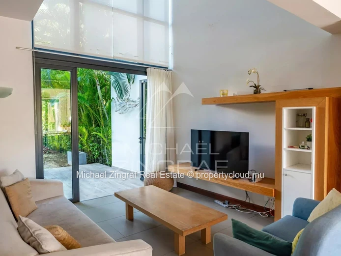 Coastal Elegance and Sea Views in an Exclusive Living Environment