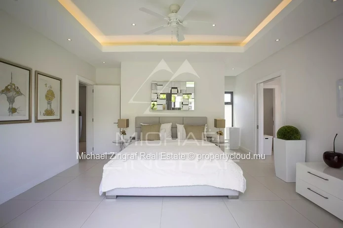 Villa d'exception avec vue sur golf