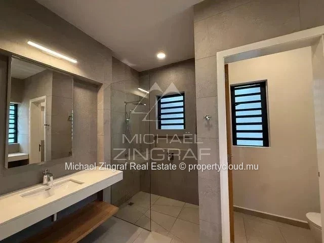 Mauritius – New 3-bedroom en-suite apartment – Belle Vue