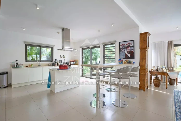 Villa dans résidence sécurisée à Grand Baie