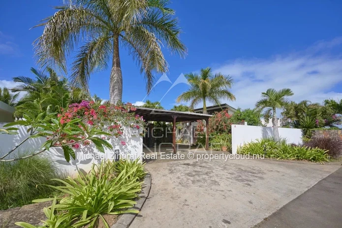 Villa dans résidence sécurisée à Grand Baie