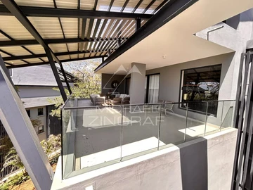 Penthouse de 3 Chambres