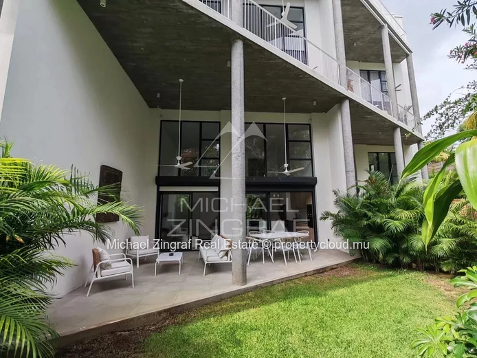 3-Bedroom En Suite Duplex in Pointe aux Canonniers