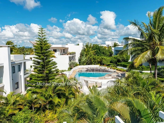 Coastal Elegance and Sea Views in an Exclusive Living Environment