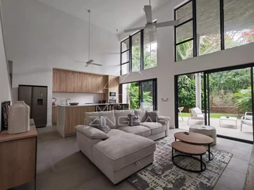 Townhouse, Duplex de 3 Chambres
