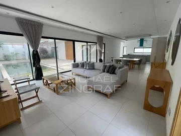 Villa de 4 Chambres
