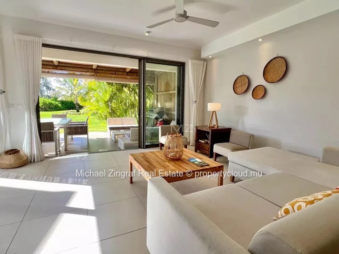 Duplex 3 bedrooms in secure residence