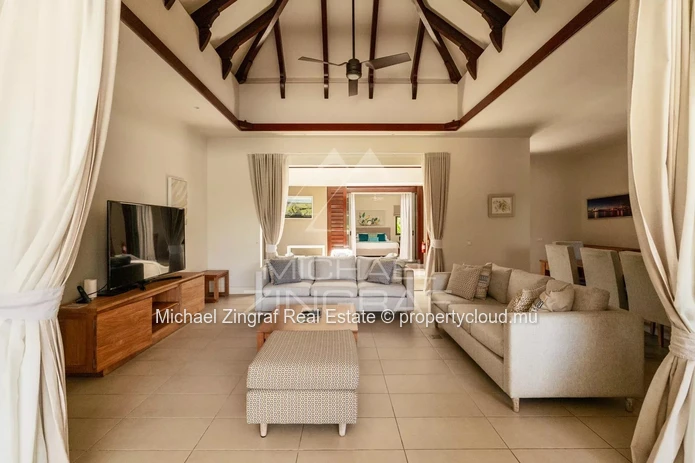 Bel-Ombre - Villa 4 chambres avec vue sur le golf - Valriche