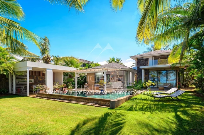 Villa 4 Chambres – Front de Mer à Azuri